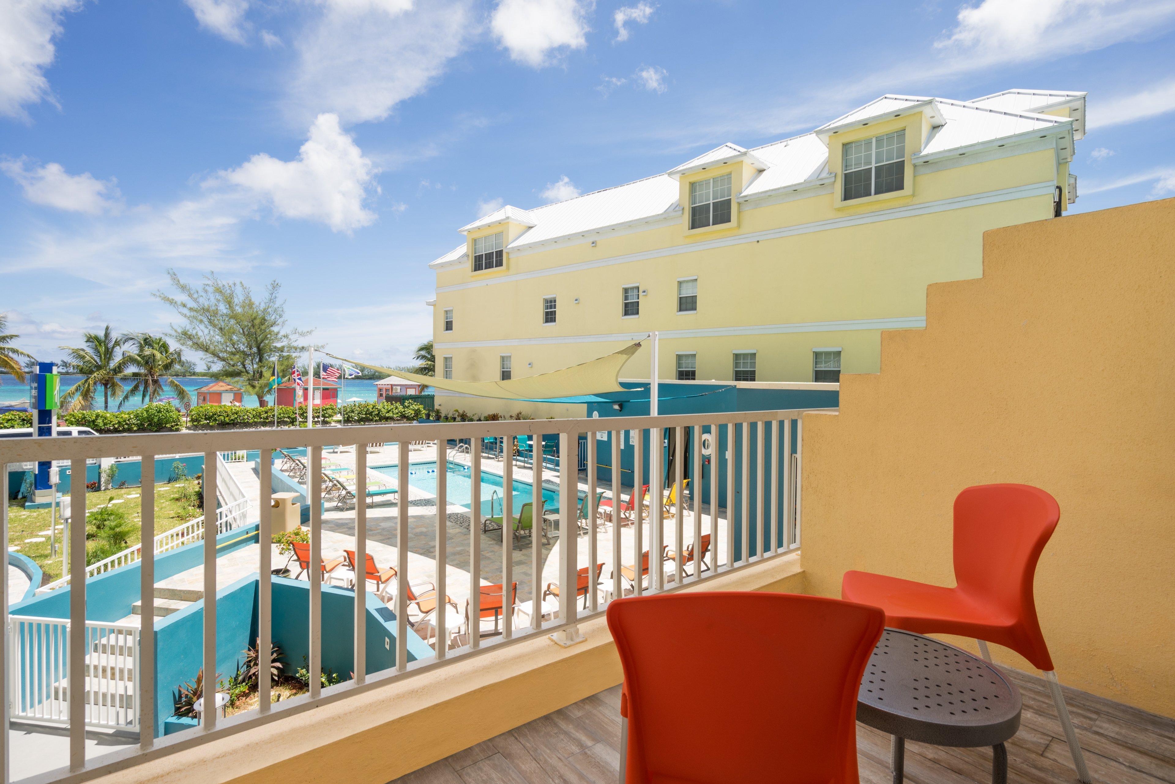 Holiday Inn Express & Suites Nassau By Ihg Екстериор снимка