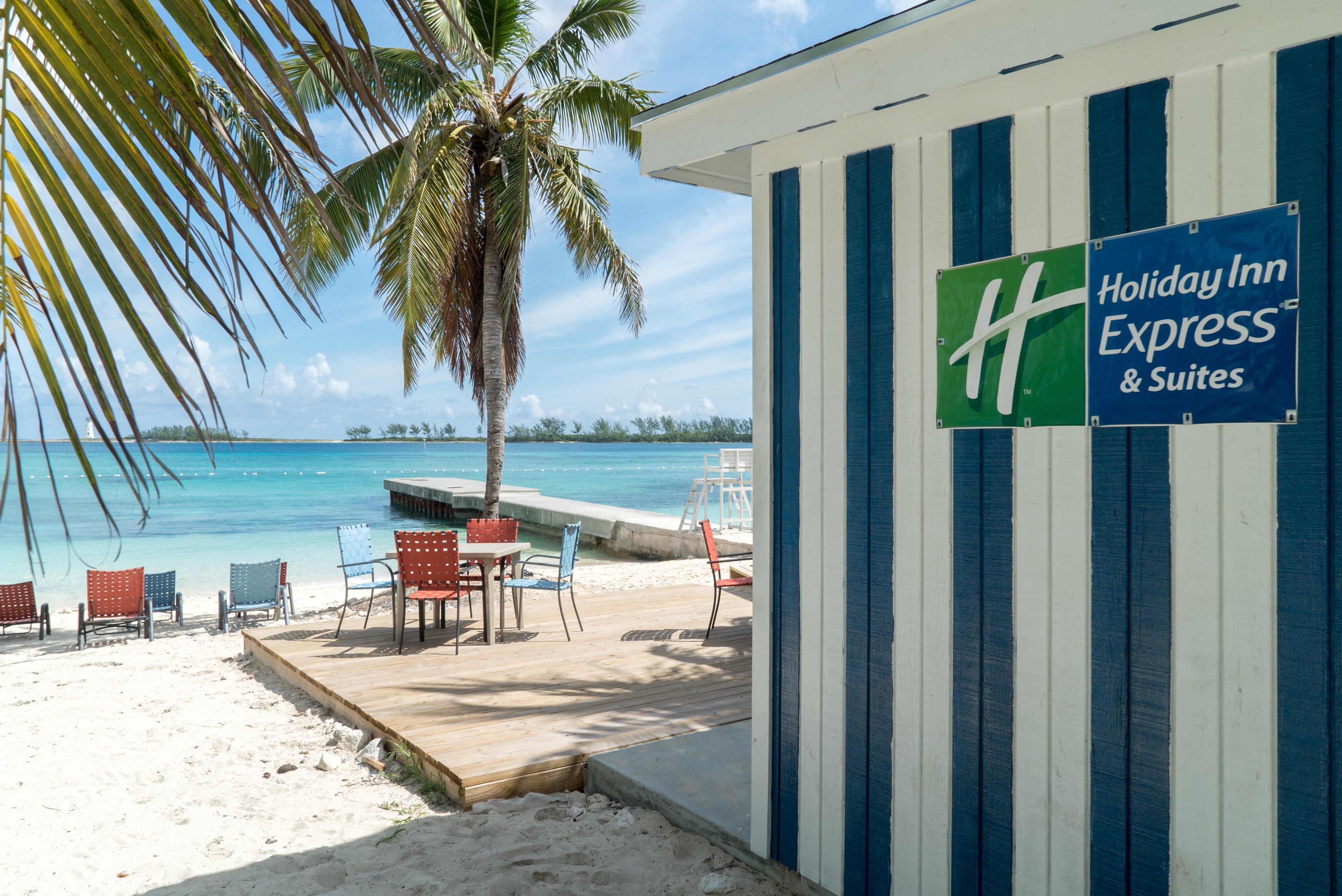 Holiday Inn Express & Suites Nassau By Ihg Екстериор снимка
